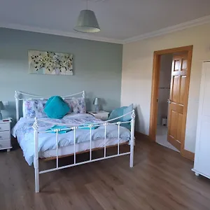 Séjour chez l'habitant Country House, Galway